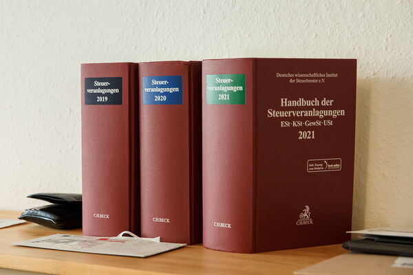 Handbücher